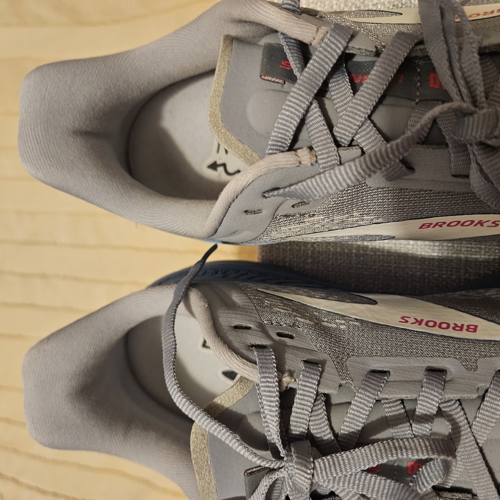 Brooks Athletic Shoes in Gray and Red - Picture 4 of 6
